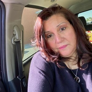 Meet your Posher, Lorena